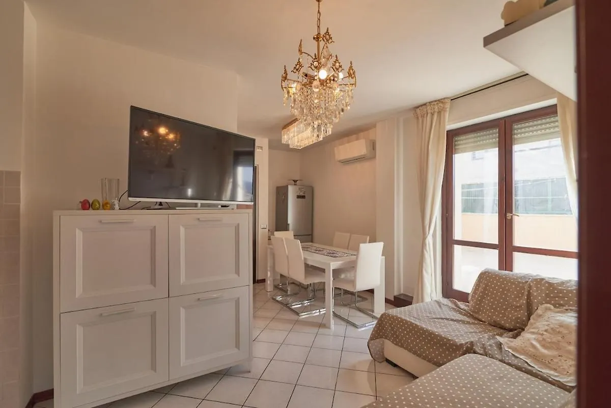 Spazioso Appartamento Vicino Stazione Centrale Perugia Apartment